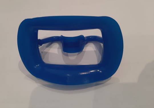 Full Cheek Retractor & Lip Protector (re-usable)